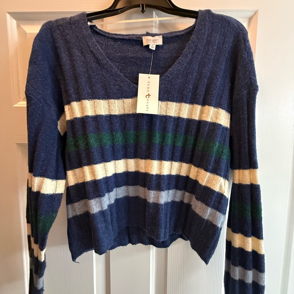 True Craft Blue and Green V-Neck Sweater